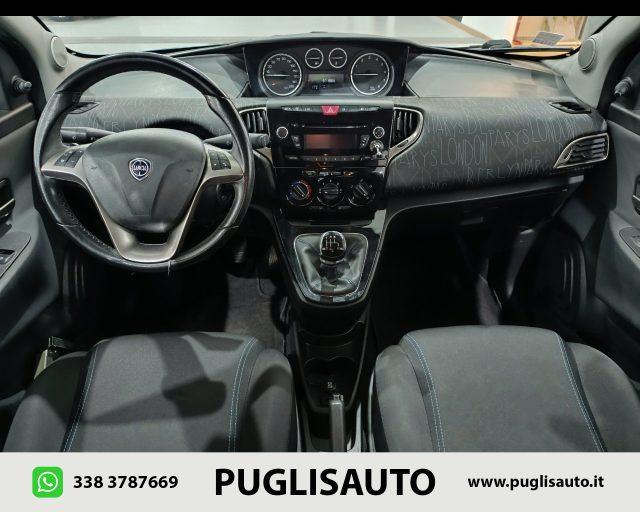 LANCIA Ypsilon 1.2 69 CV 5 porte Gold