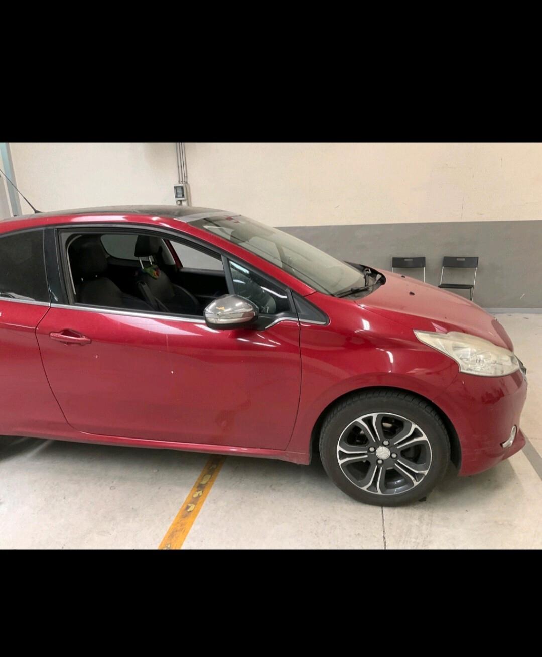 Peugeot 208 1.4 HDi 68 CV Sport 2015