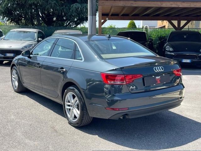 Audi A4 2.0 TDI 150 CV ultra S tronic Sport