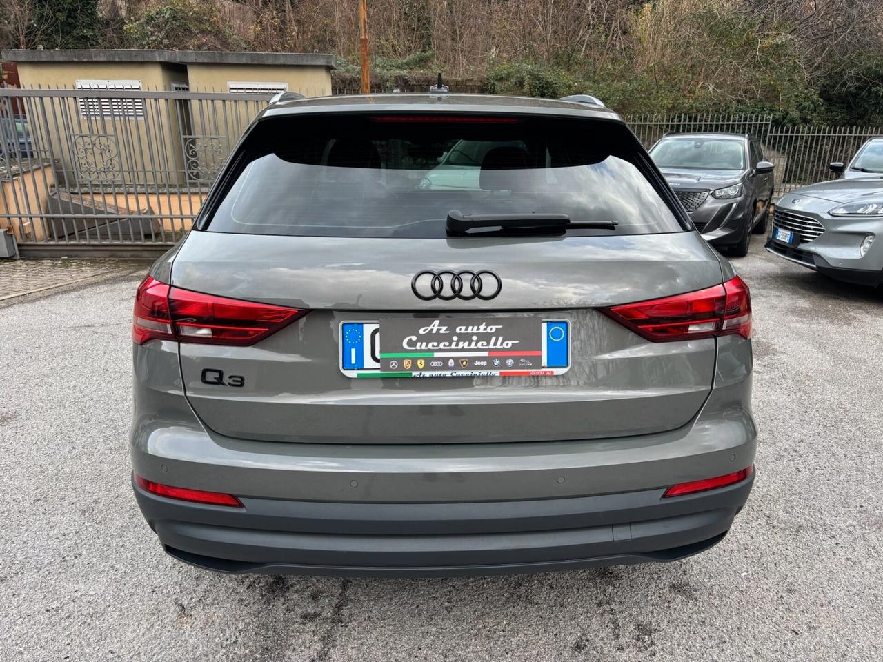 Audi Q3 35 TDI 150CV S tronic IDENTITY BLACK - S-LINE FULL - MY 21
