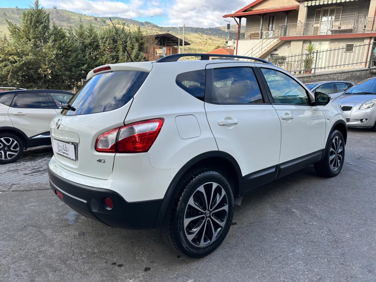 Nissan Qashqai 1.5 dCi DPF Tekna