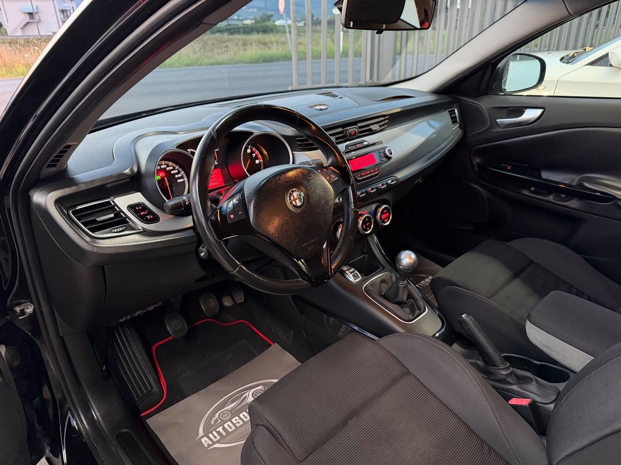 Alfa Romeo Giulietta 1.4 Turbo 170cv MultiAir TCT Distinctive
