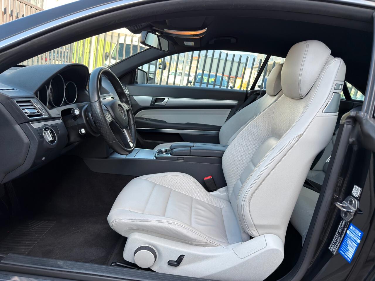 Mercedes-benz E 350 Coupé BlueTEC Automatic Premium