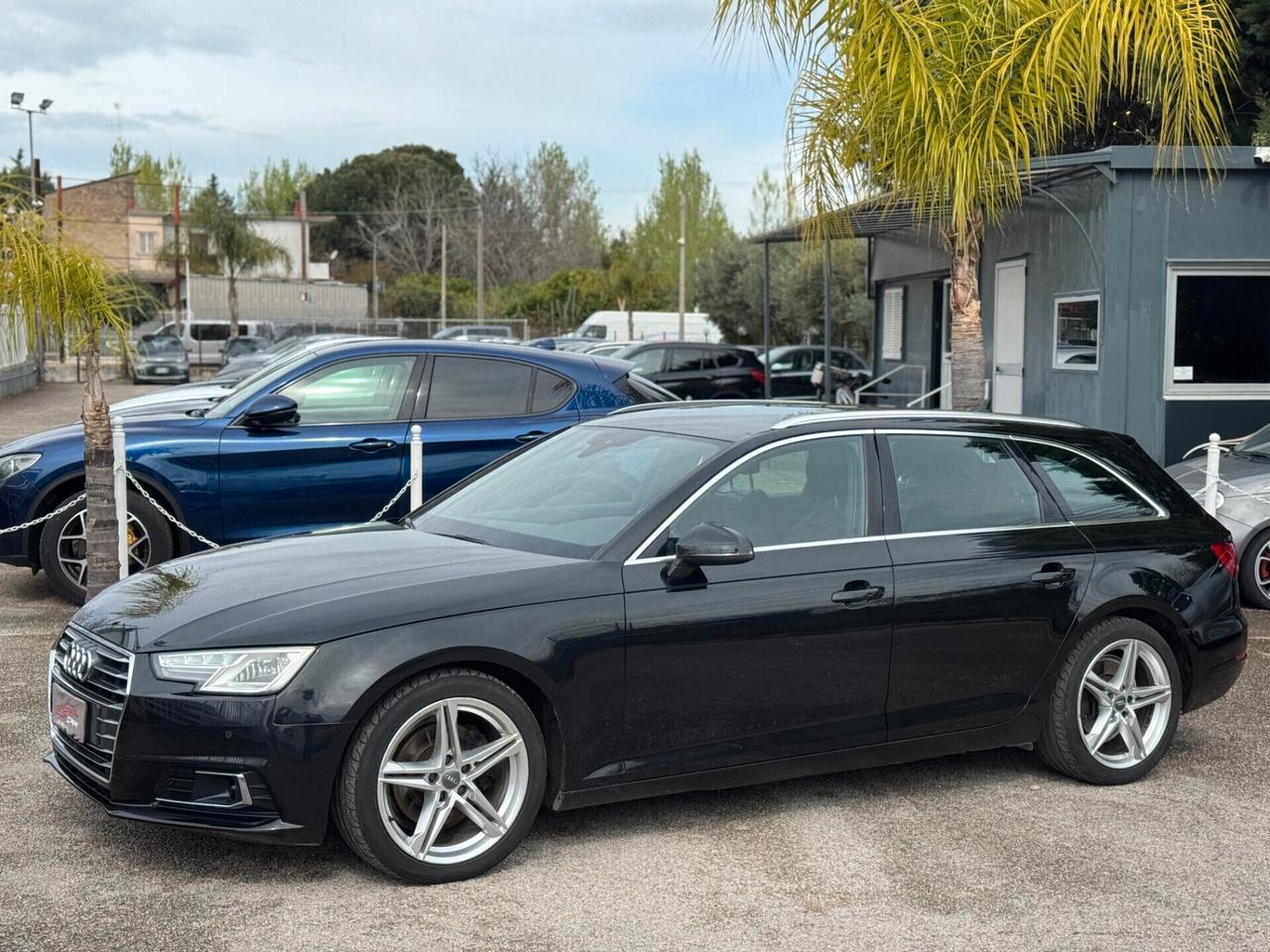 Audi A4 Avant 2.0 TDI 150 CV S-tronic S-Line