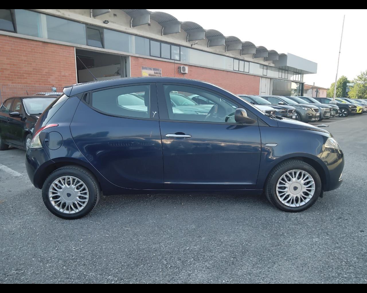 LANCIA Ypsilon III 2015 - Ypsilon 1.2 Gold 69cv my16