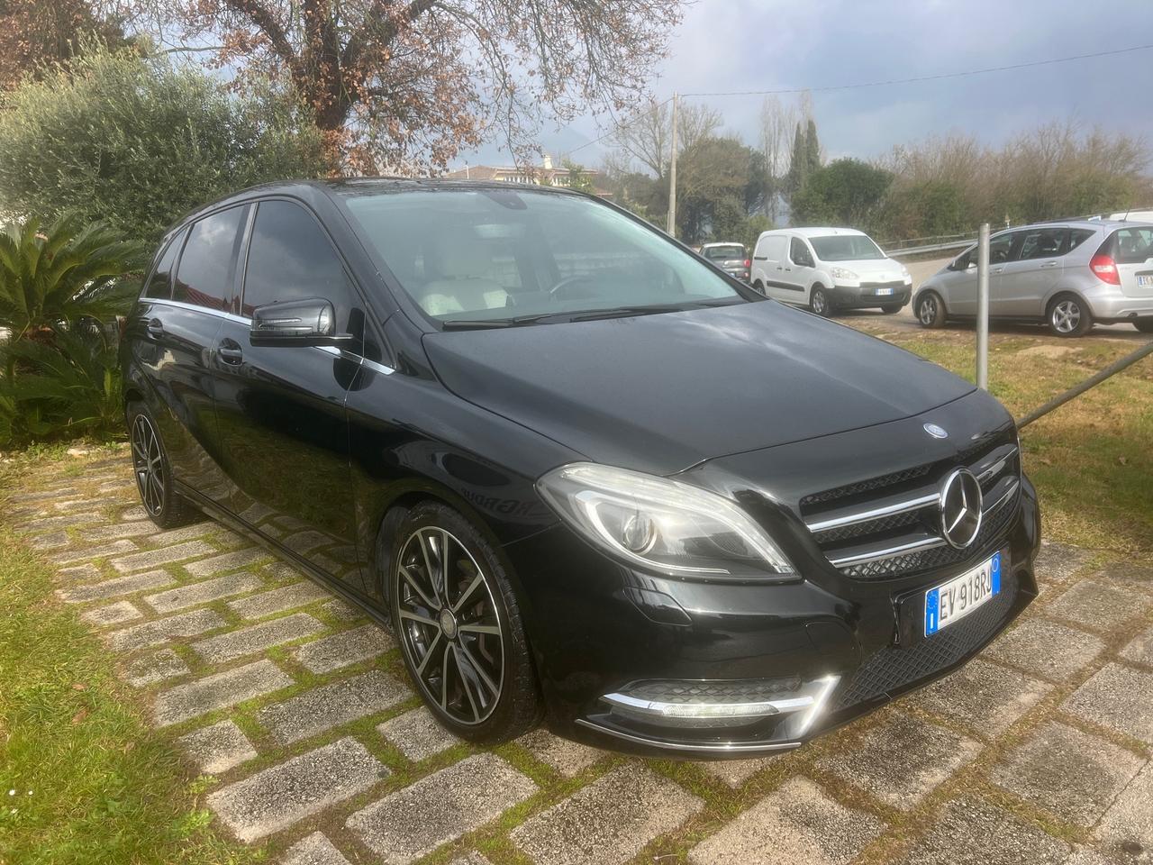 Mercedes B180 CDI Premium-2013"KM CERTIFICATI"