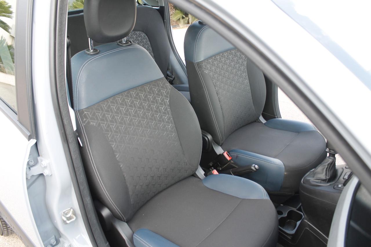 Fiat Panda 1.0 FireFly S&S Hybrid City Cross