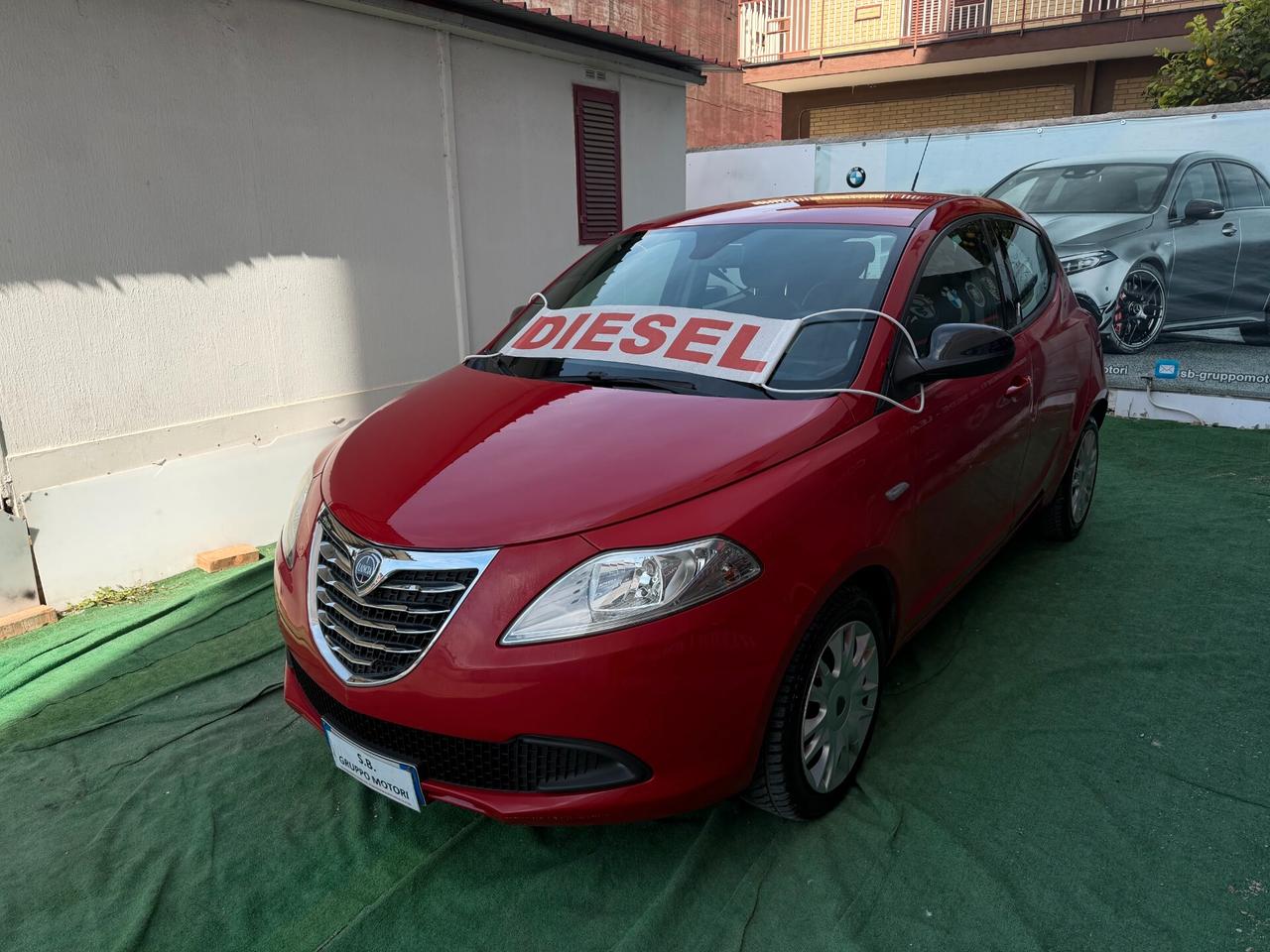 Lancia Ypsilon 2016 1.3 MJT 95 CV FULL LEGGI TUTTO!