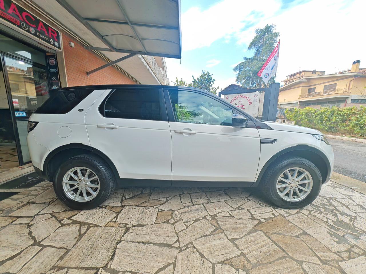 Land Rover Discovery Sport 2.2 TD4 SE DISTRIBUZIONE NUOVA