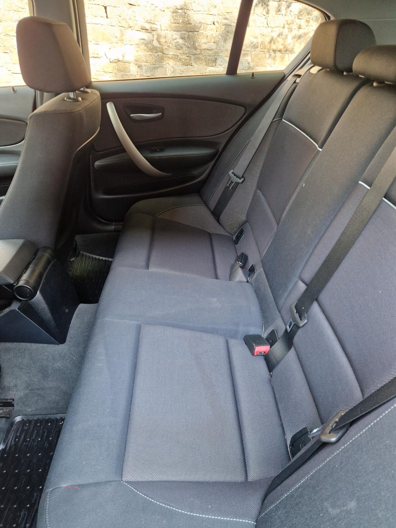 Bmw 118i 5 porte Futura 143CV - 2008