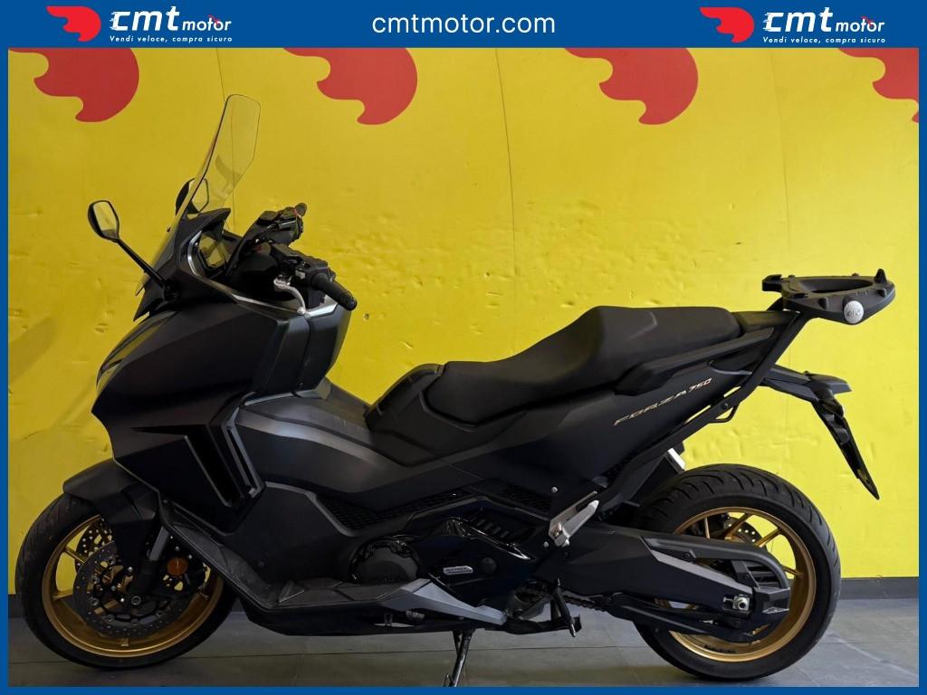 Honda Forza 750 - 2024
