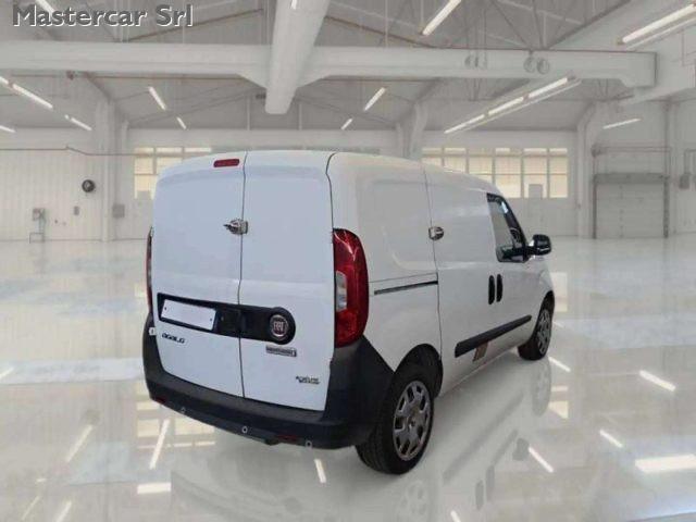 FIAT Doblo 1.4 T-JET 120cv NATURAL POWER SX E6 - FT294KR