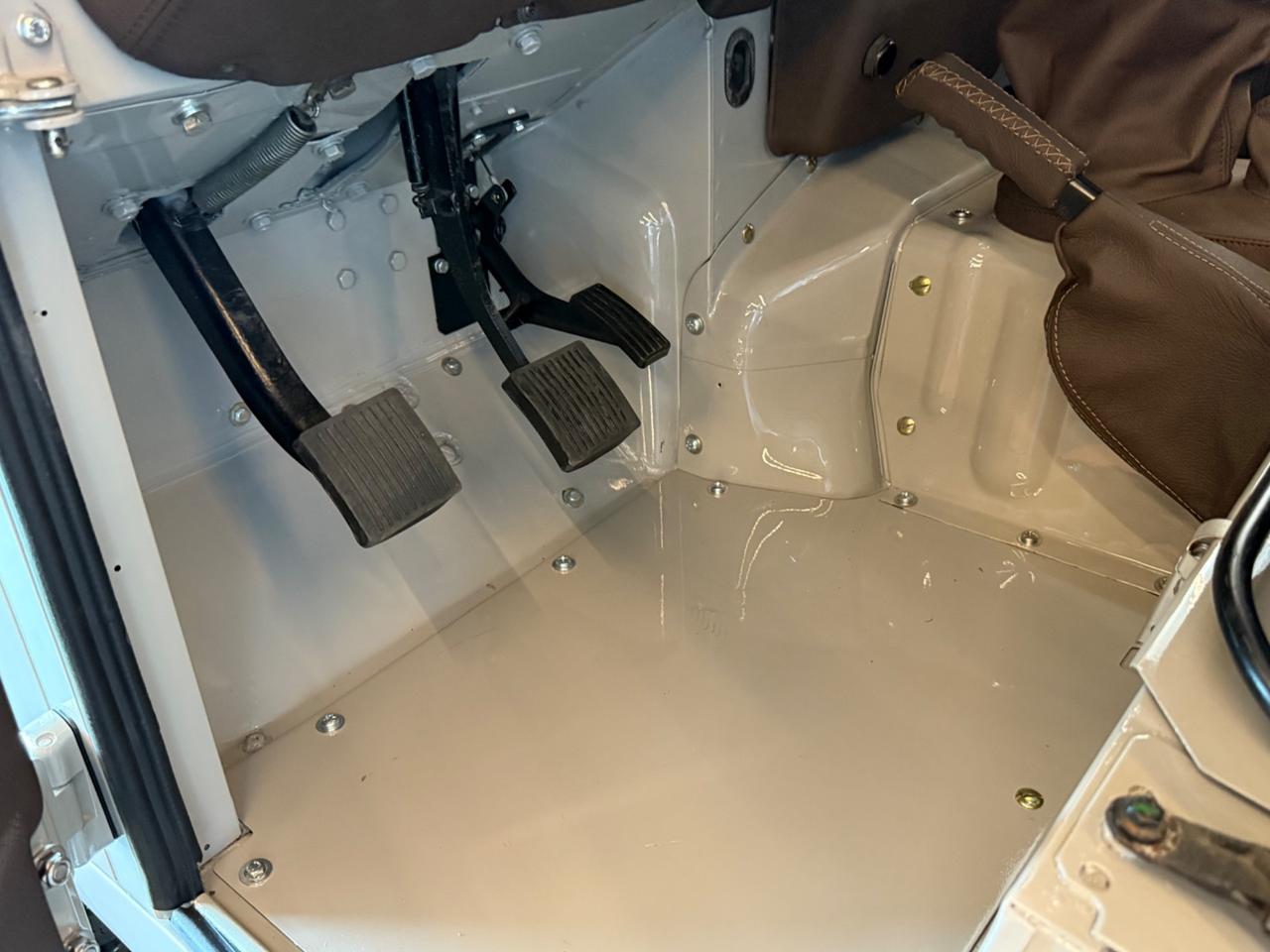 Land Rover Defender 90 2.5 td Soft Top 19J