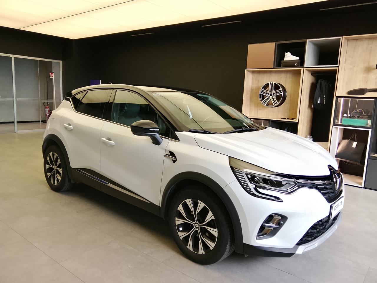 RENAULT Captur II 2019 - Captur 1.0 tce Intens Gpl 100cv my21
