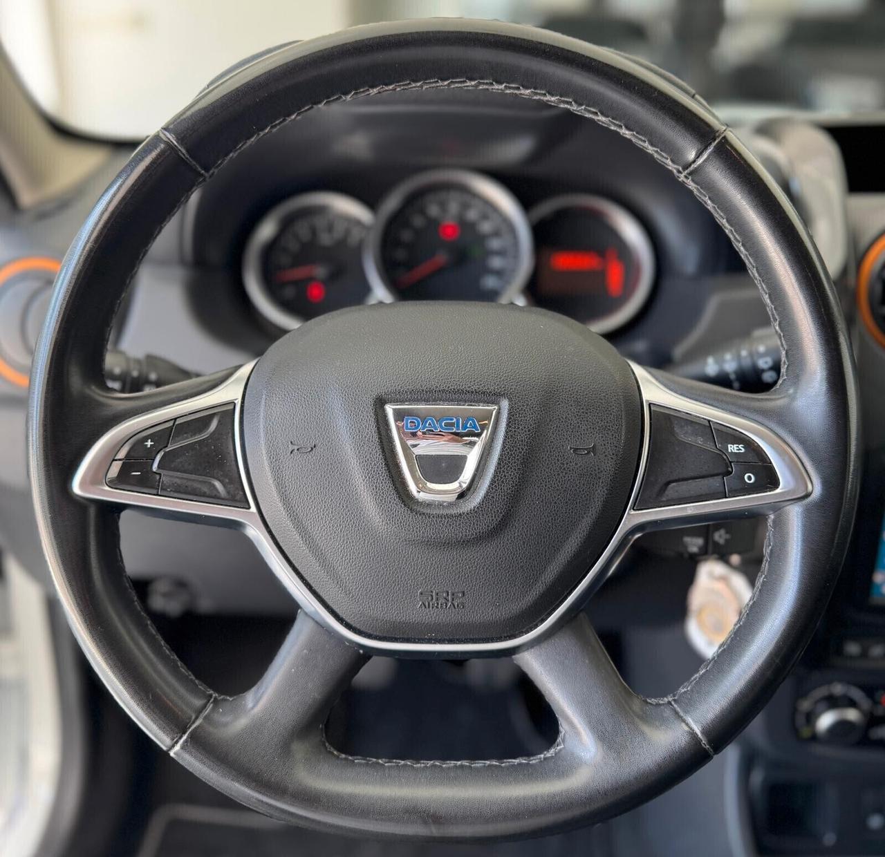 Dacia Duster 1.5 dCi 110 CV S&S 4x2 Serie Speciale Brave Autocarro