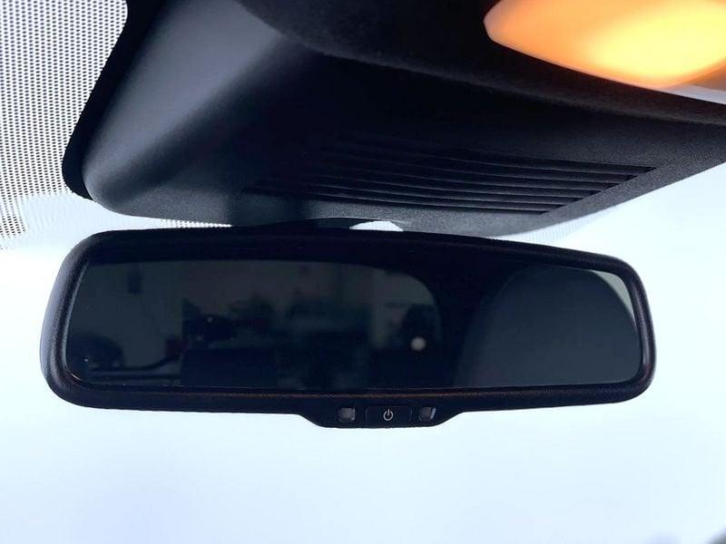 Nissan Juke 1.0 DIG-T 114 CV N-Connecta