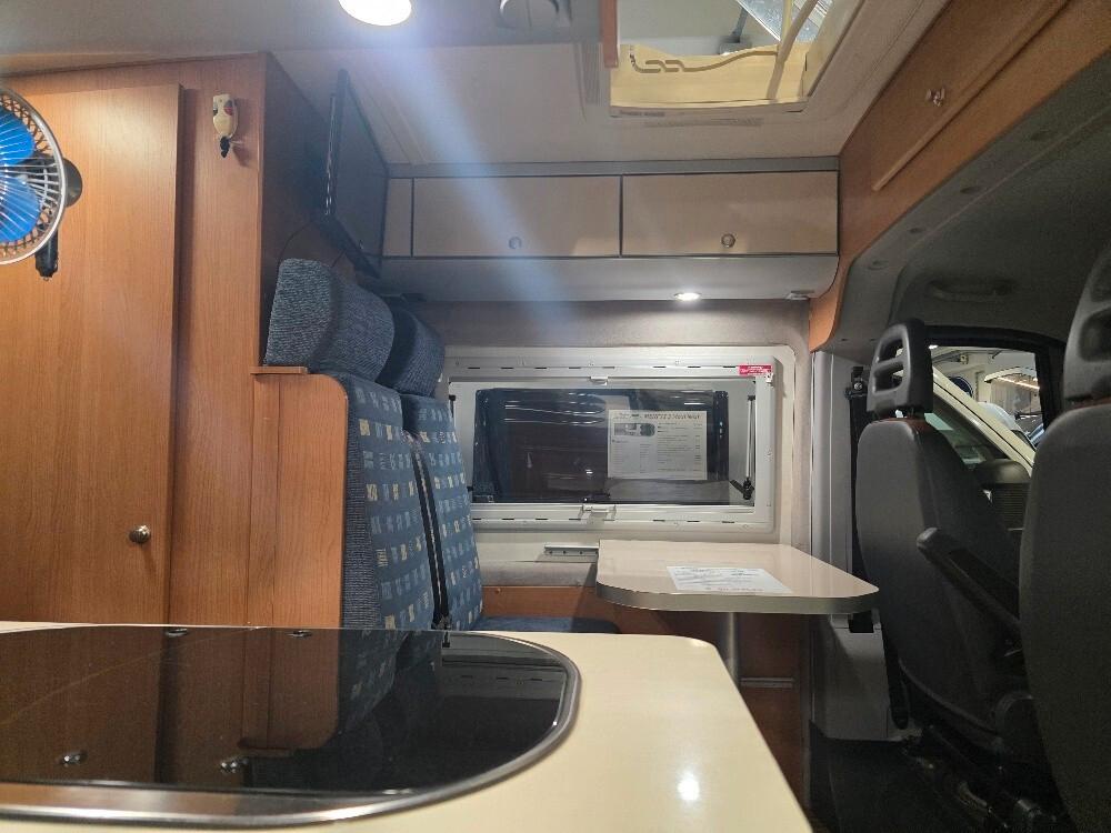 CAMPER VAN WEINSBERG COSMOS