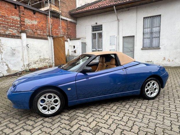 ALFA ROMEO Spider 2.0i 16V Twin Spark cat L