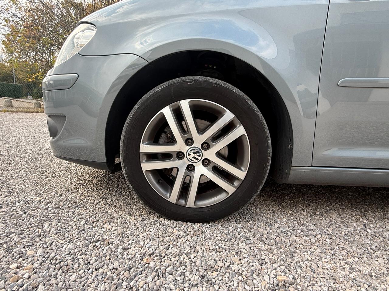 Volkswagen Touran 1.6 Trendline Bifuel G