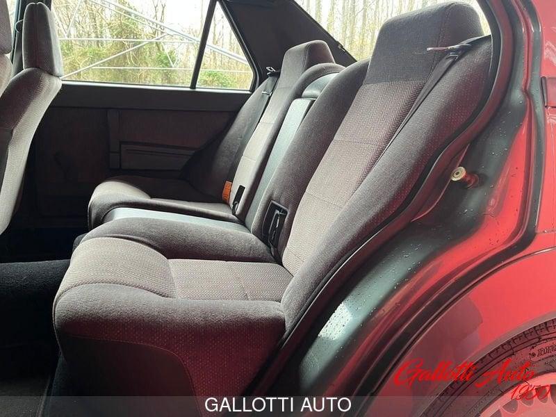 Alfa Romeo 75 3.0i V6 America