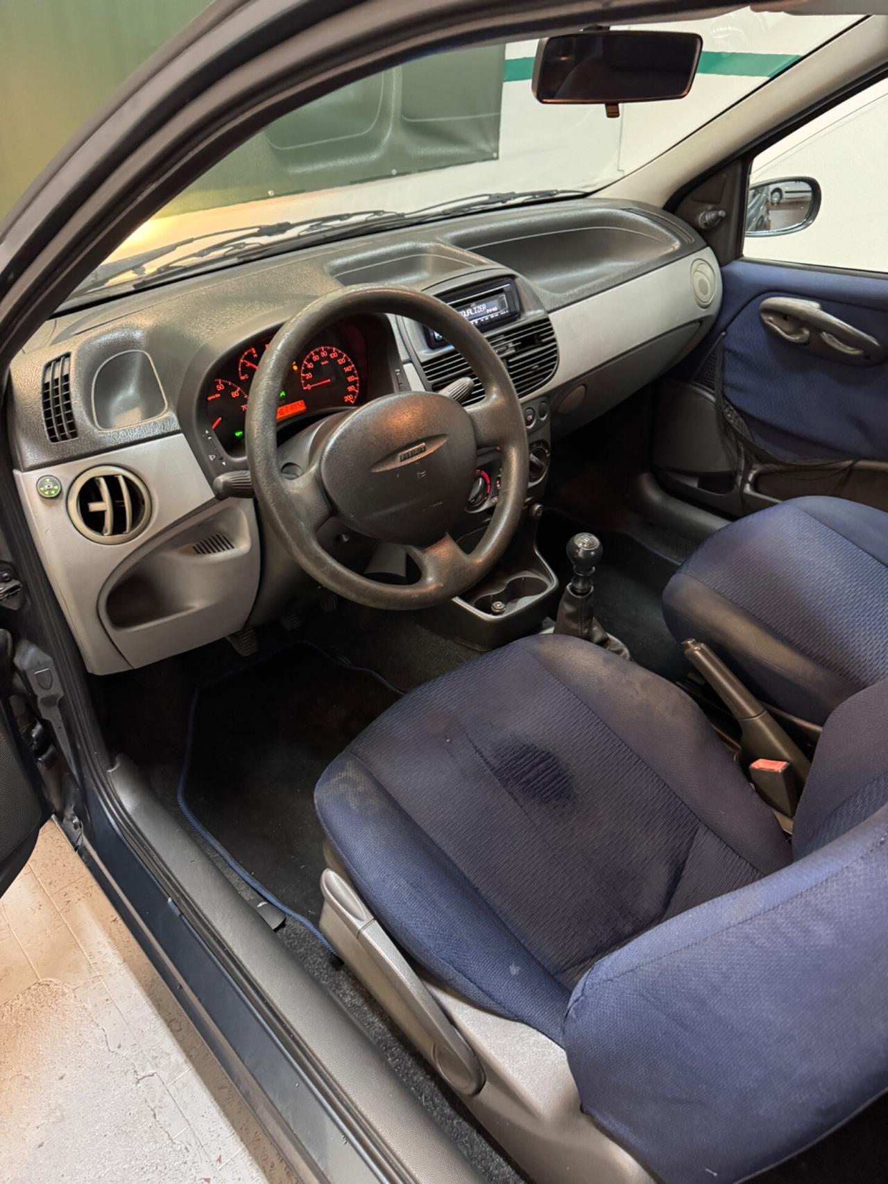 Fiat Punto 1.2i 16V cat 3 porte ELX. Gpl
