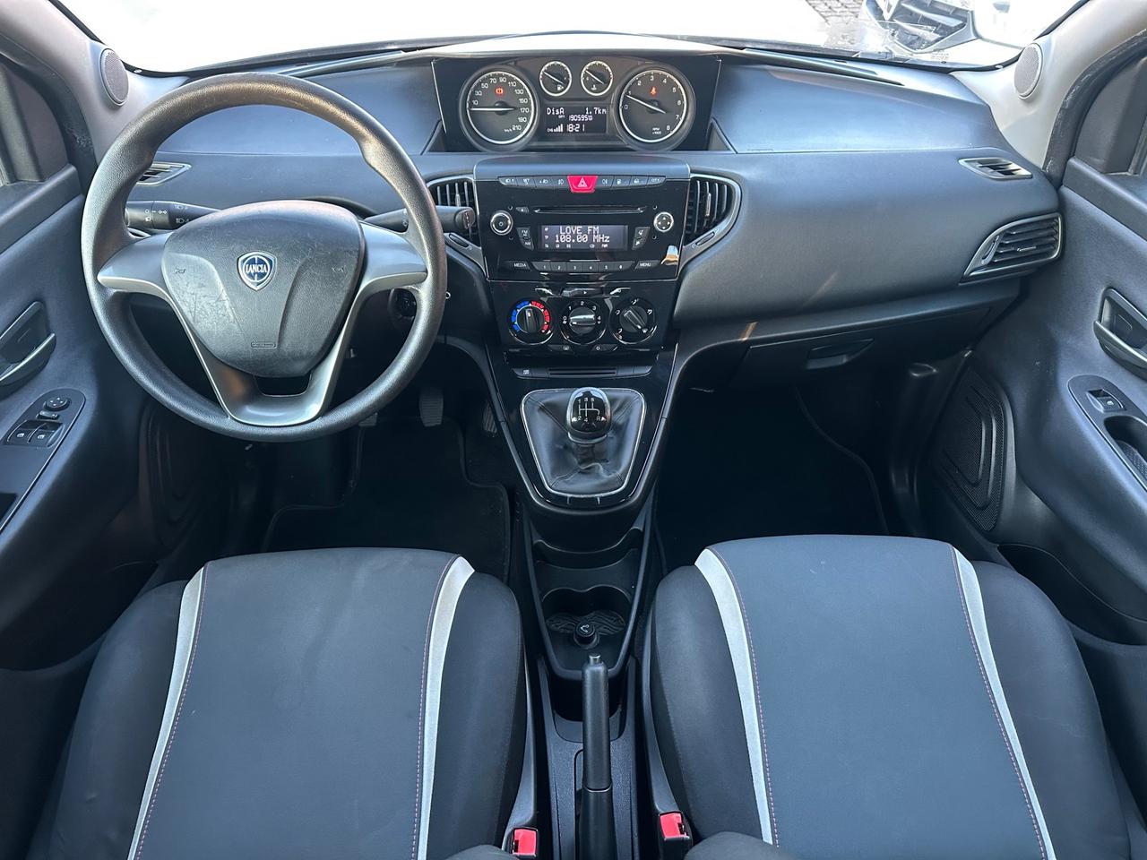 Lancia YPSILON 0.9 METANO ELEFANTINO 2015