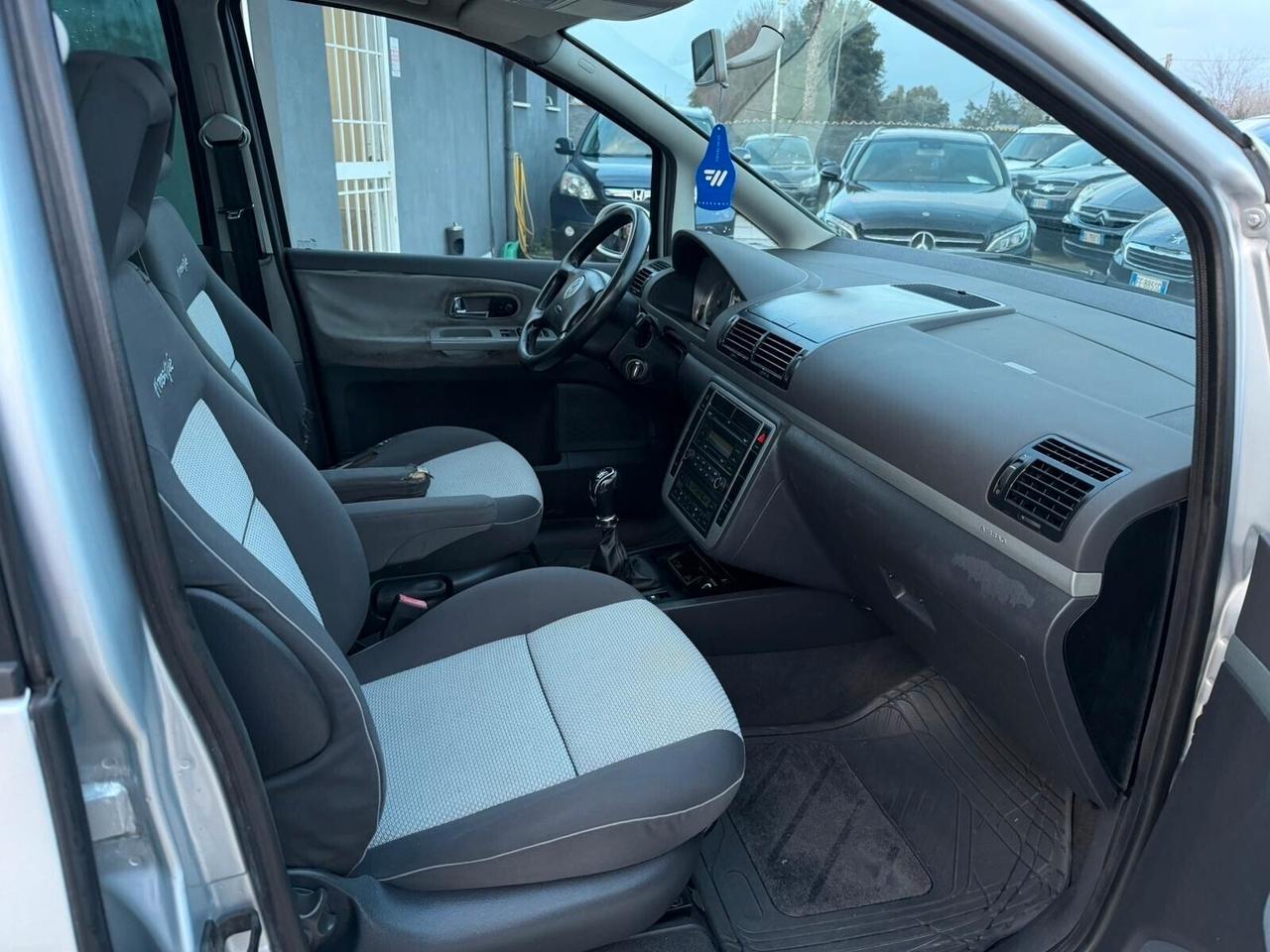Volkswagen Sharan 2.0 TDI DPF United