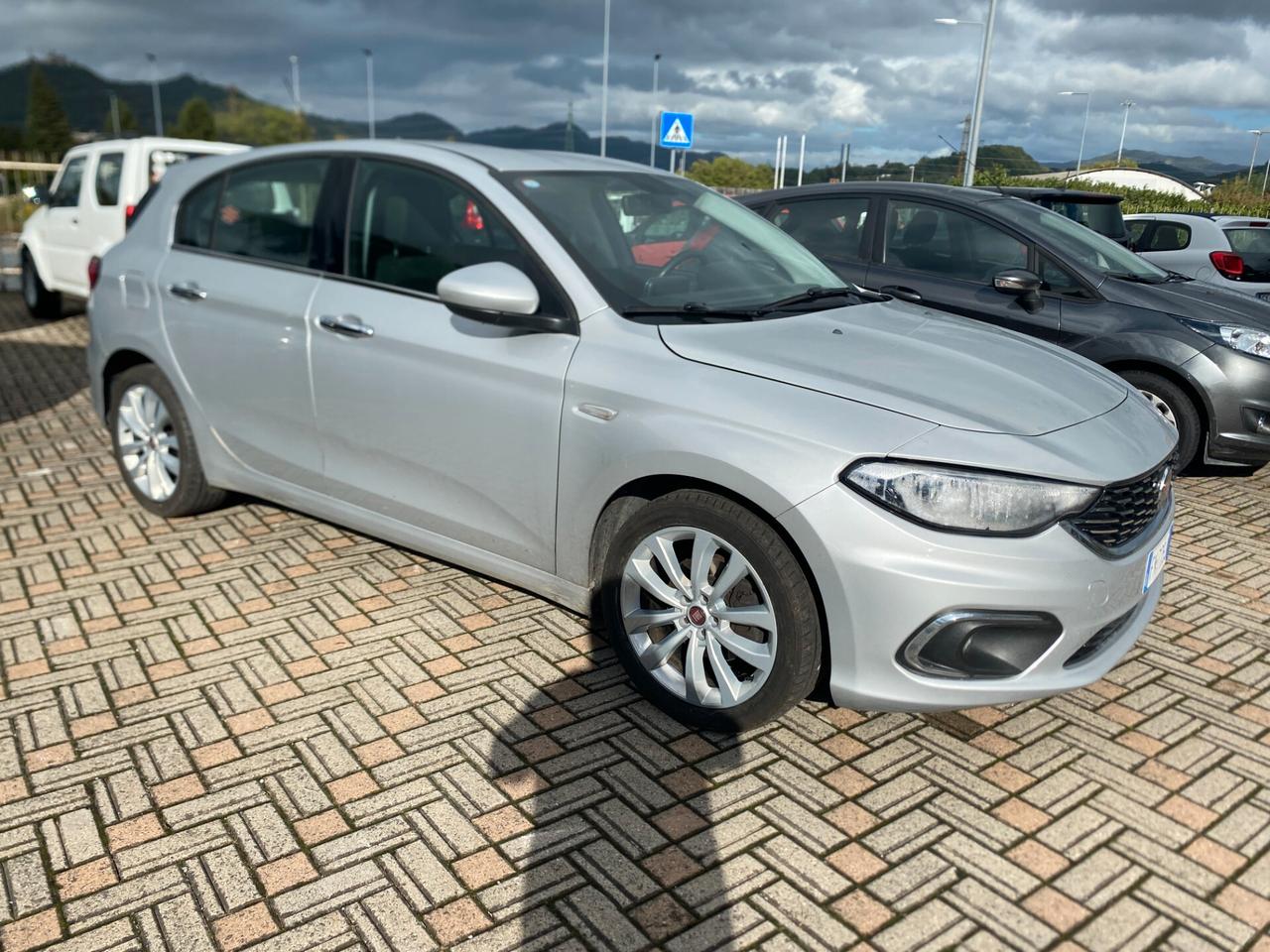 Fiat Tipo 1.6 Mjt S&S 5 porte Lounge
