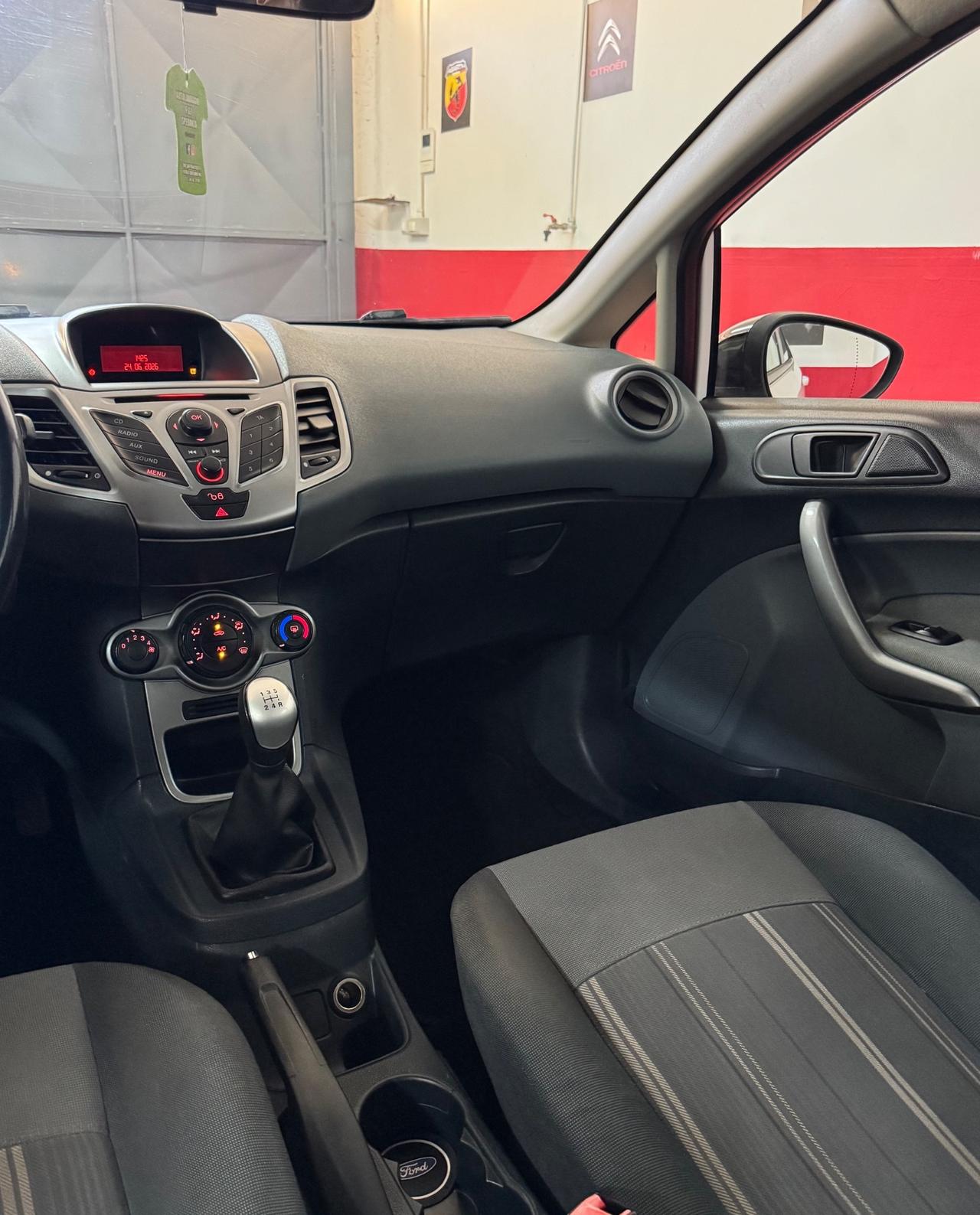 Ford Fiesta Fiesta 1.2 BENZINA 82 CV,100000 CHILOMETRI