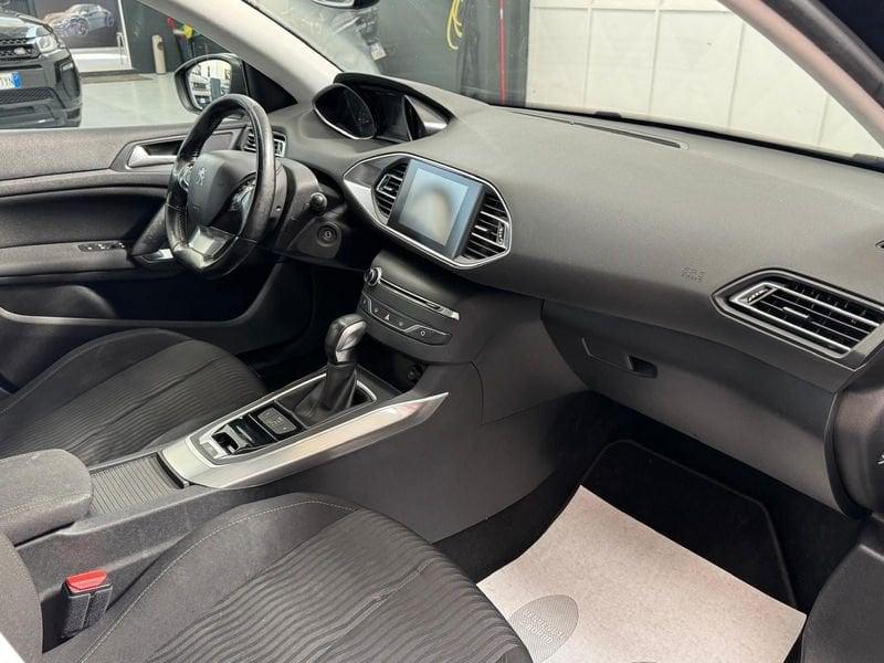 Peugeot 308 308 5p 2.0 bluehdi 16v Business s&s 150cv eat6 (auto)