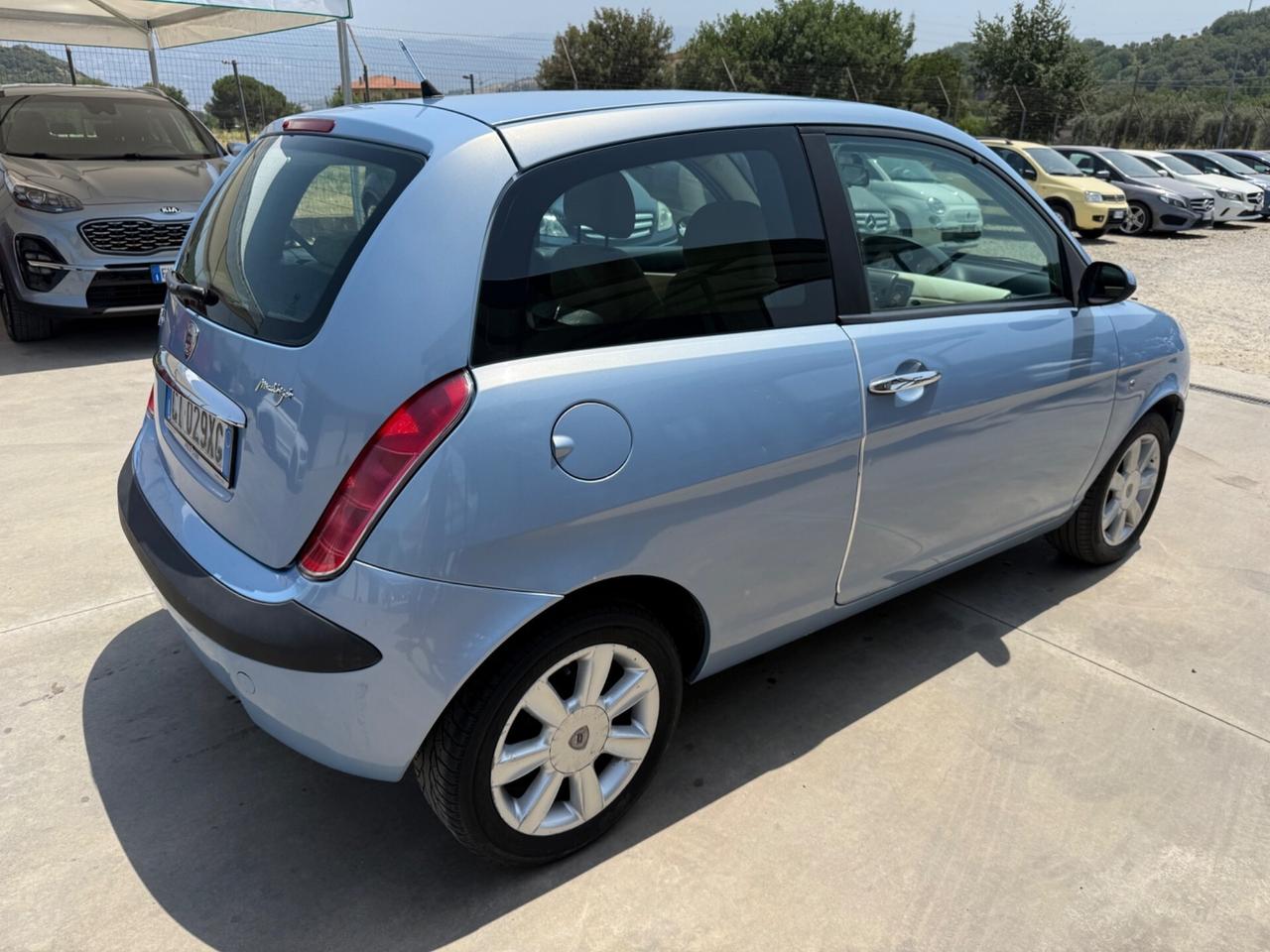 Lancia Ypsilon 1.3 Multijet 16V Argento