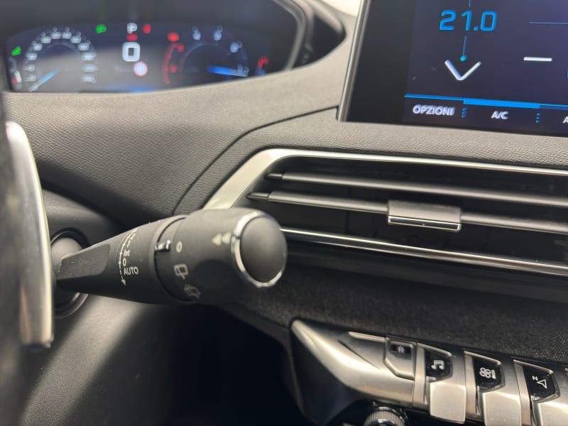 PEUGEOT 5008 BLUEHDI 120 S&S EAT6 GT L