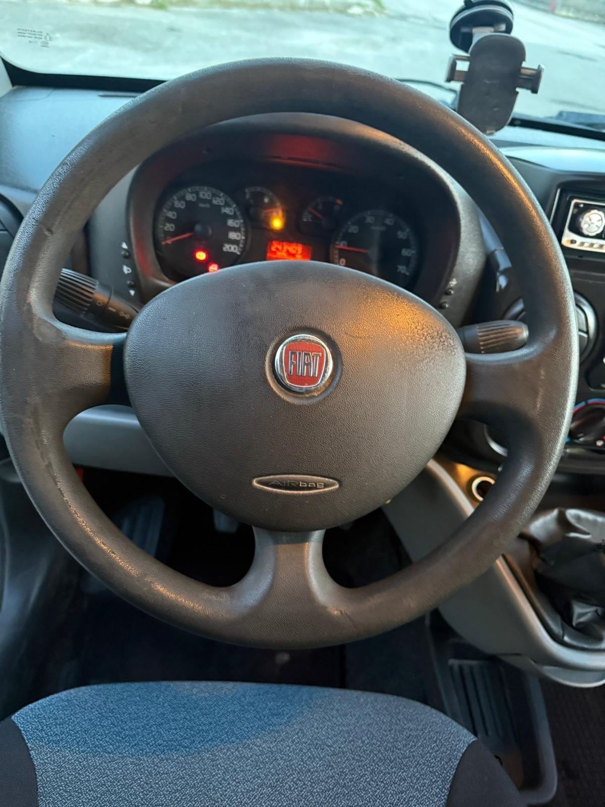 FIAT Doblò 1.9 MJT 105 CV Active