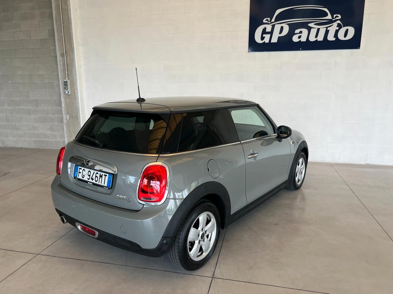 Mini Mini 1.5 One D Business OK NEOPATENTATI SOLO 92.124 KM