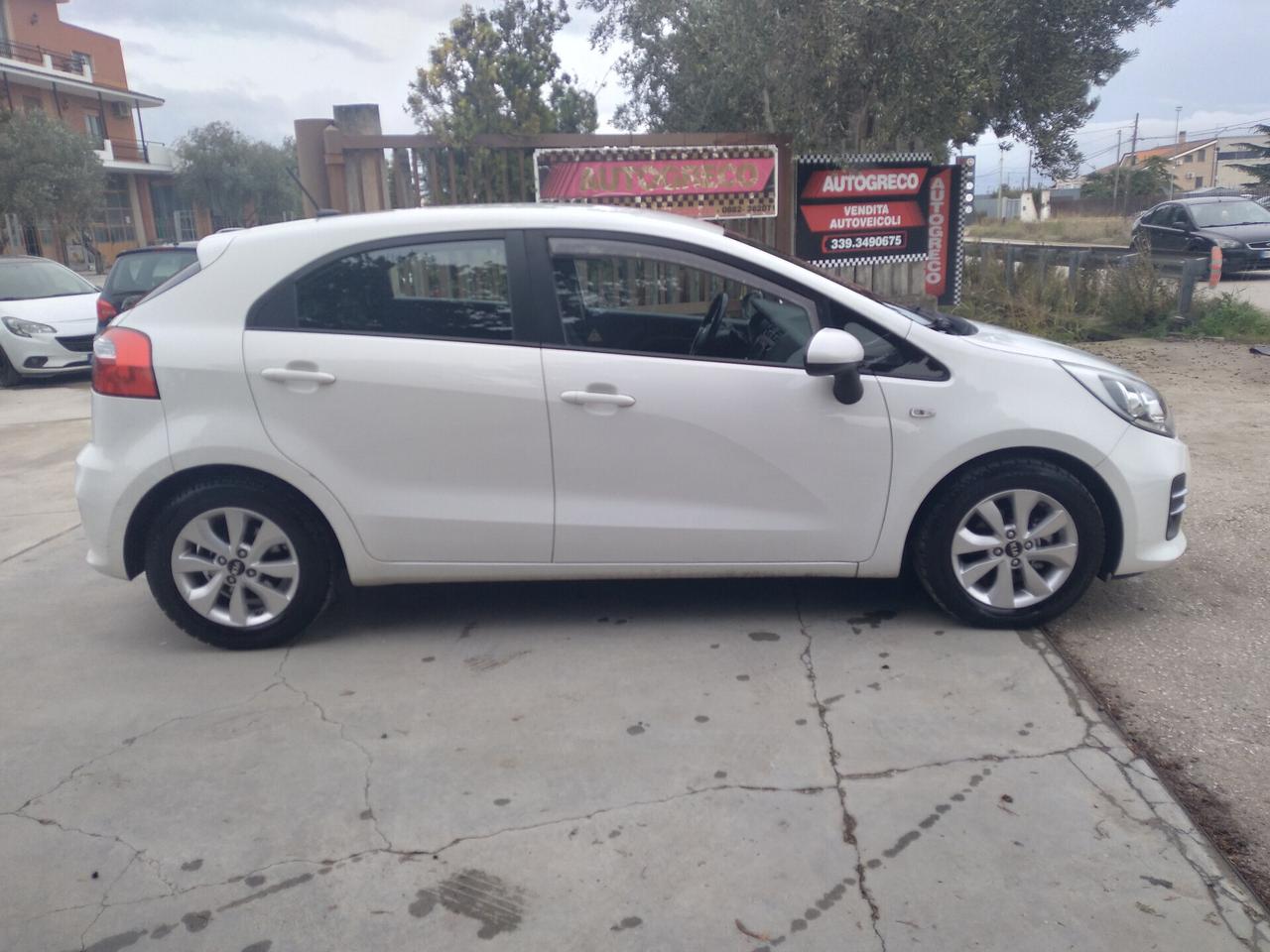 Kia Rio 1.1 CRDi 5p. Cool