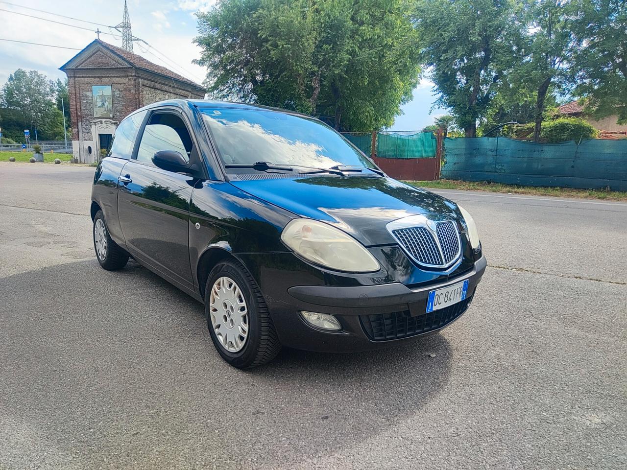 Lancia Ypsilon 1.2 Oro