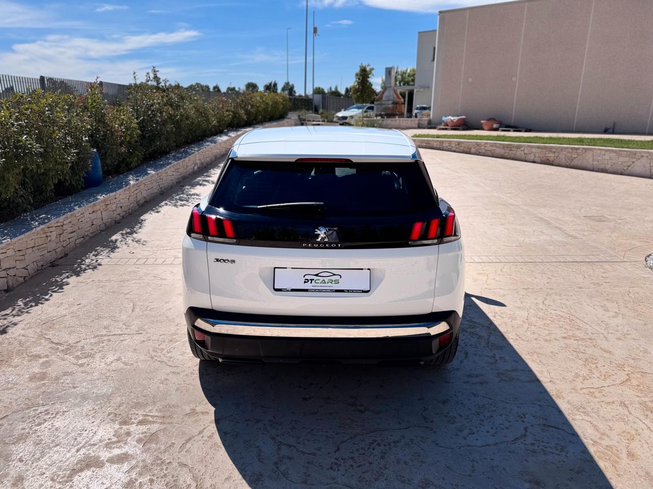Peugeot 3008 1.5 BlueHDi 130 S&S Business