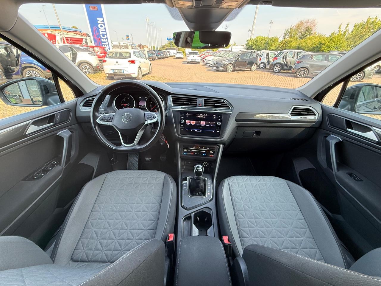 Volkswagen Tiguan 2.0 TDI SCR Life OK NEOPATENTATI in arrivo