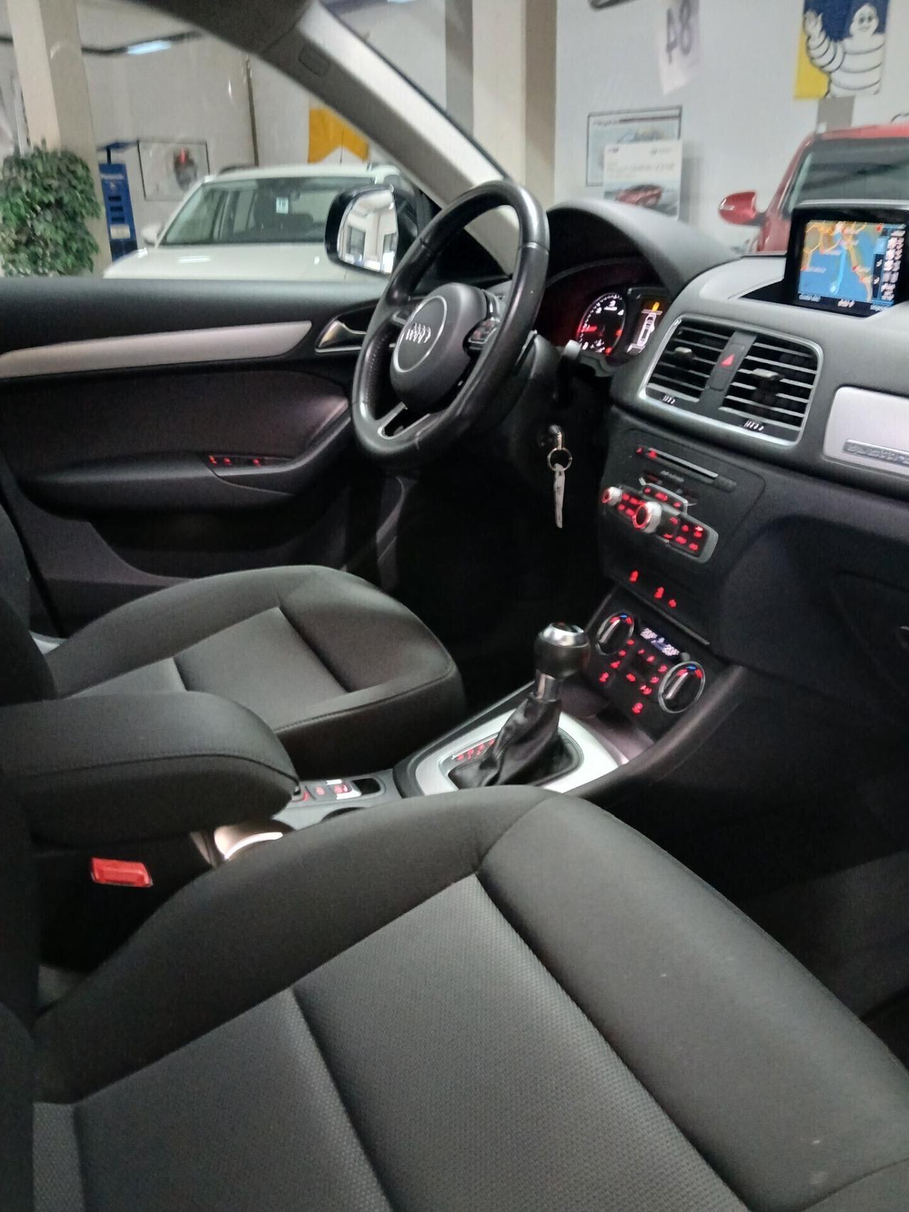 AUDI Q3 Quattro 2.0 TDI 150cv S-tronic Km106.000