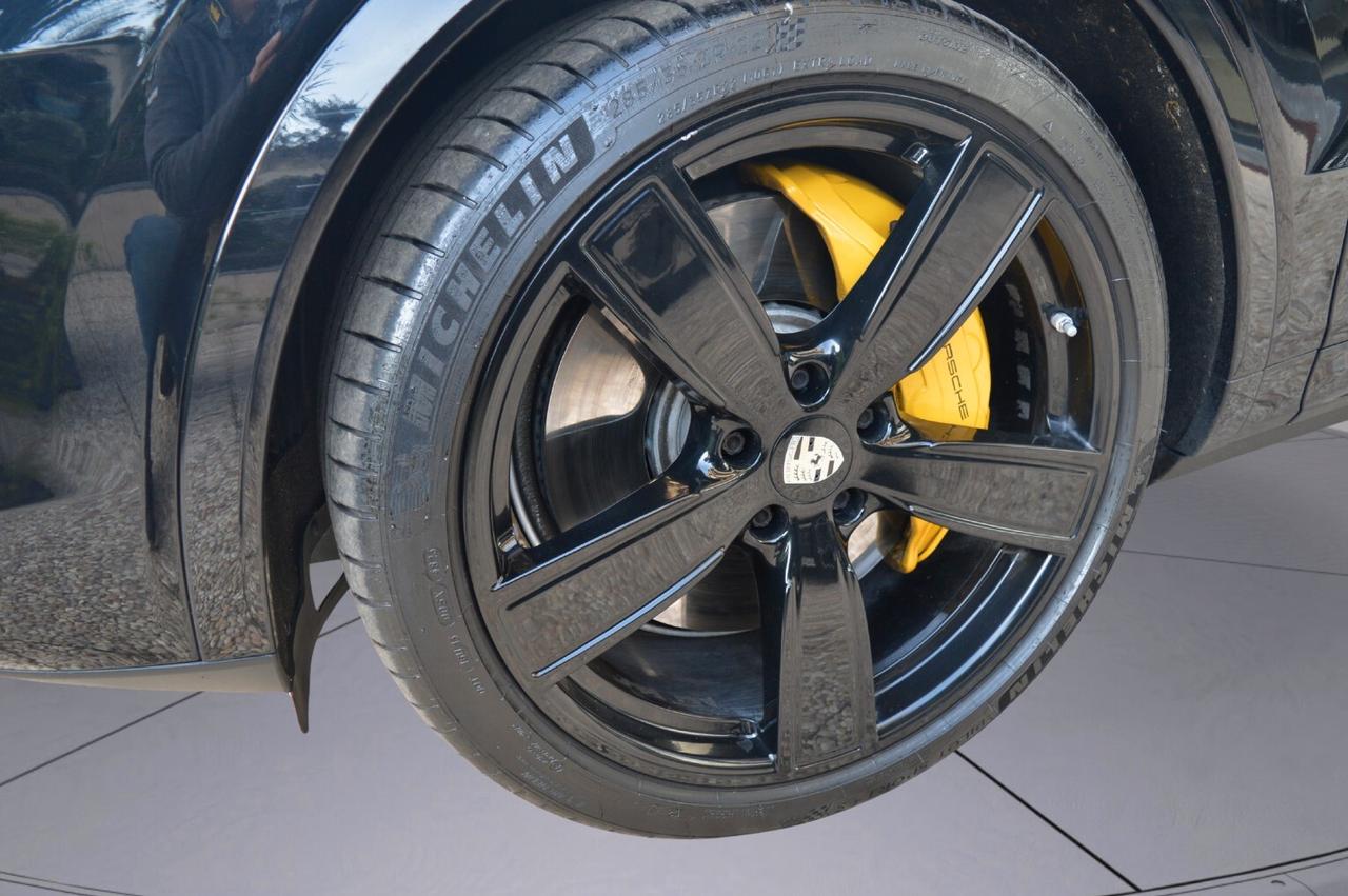 Porsche Cayenne 4.0 V8 Turbo