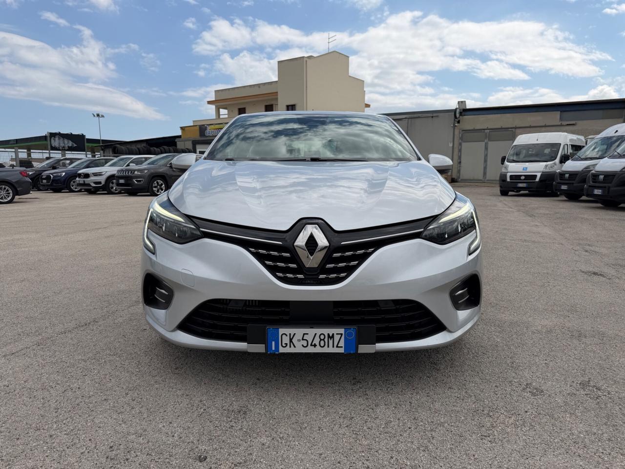 RENAULT CLIO 1.0 TCE GPL INTENS FUL LED PELLE MY22