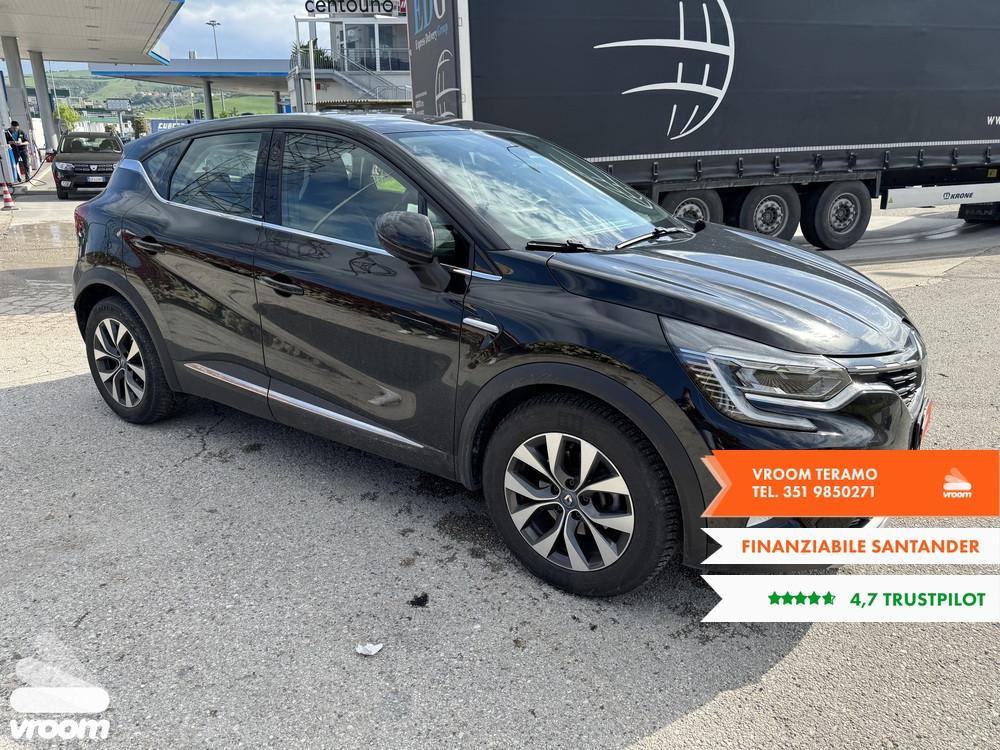 RENAULT Captur Plug-in Hybrid E-Tech 160 CV Intens