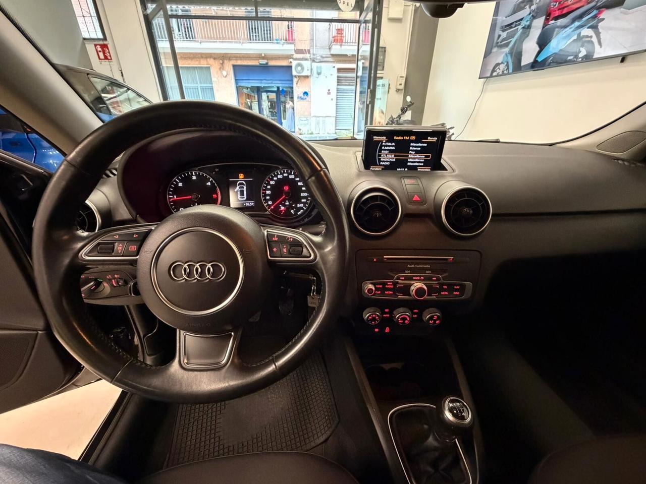 Audi A1 1.4 TDI ultra Design 120 al mese
