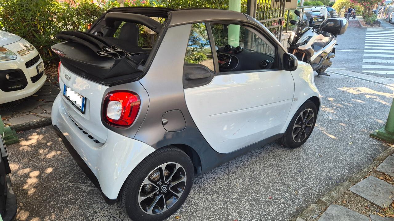 Smart ForTwo 70 1.0 twinamic cabrio Passion