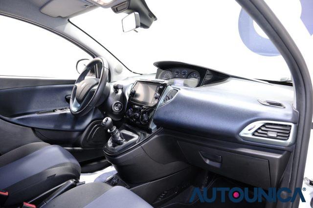 LANCIA Ypsilon 1.0 FIREFLY 5 PORTE S&S HYBRID GOLD PLUS