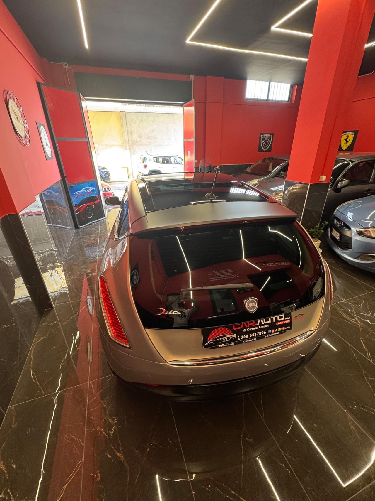 Lancia Delta 2.0 MJT DPF Platino 165cv