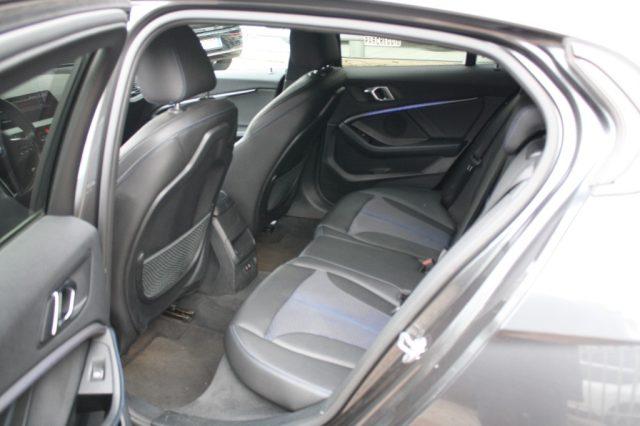 BMW 118 i 5p. Msport