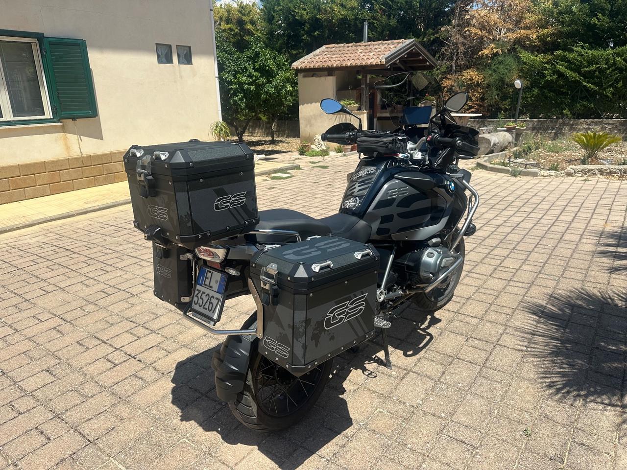 Bmw R 1200 GS Adventure Triple black