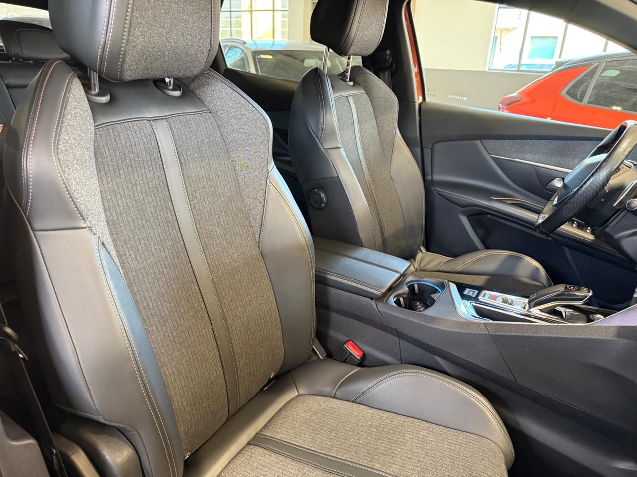 Peugeot 3008 PureTech Turbo 180 S&S EAT8 GT Line