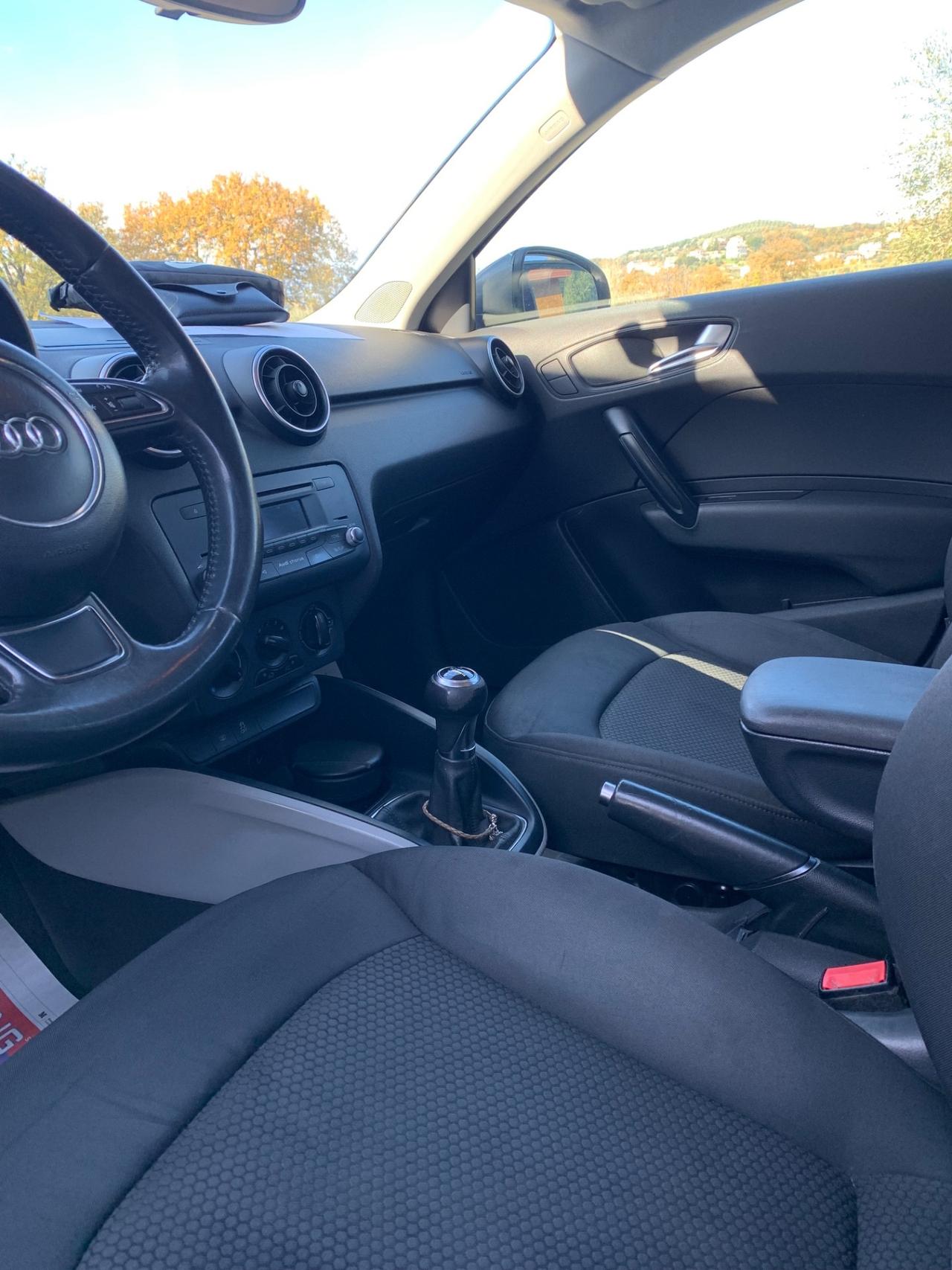 Audi A1 1.6 TDI S line edition plus 130000KM